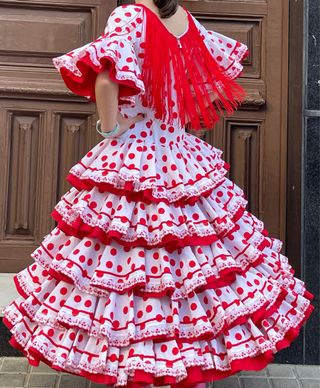 Traje de Flamenca Niña 9-10-11 años mas o menos