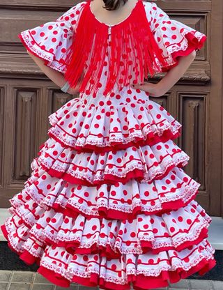 Traje de Flamenca Niña 9-10-11 años mas o menos