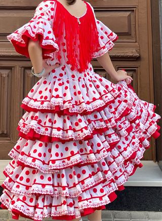 Traje de Flamenca Niña 9-10-11 años mas o menos