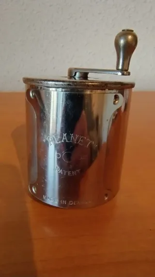 Antiguo Afilador de Cuchillas de Afeitar (1940s)