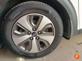 Kia Niro 1.6 GDi Híbrido Concept