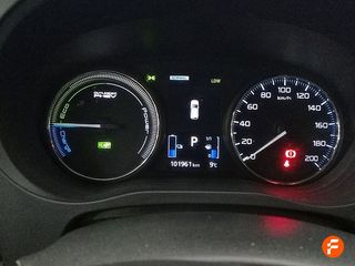 Mitsubishi Outlander 2.0 PHEV Kaiteki Auto 4WD