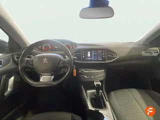 Peugeot 308 5p Style PureTech 130 S&S 6 Vel. MAN