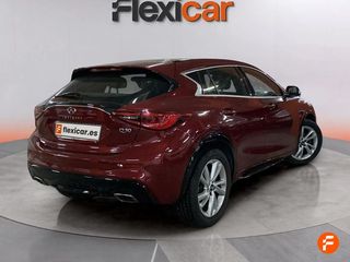Infiniti Q30 1.5D PREMIUM