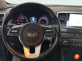 Kia Sportage 1.6 MHEV Concept 100kW (136CV) 4x2