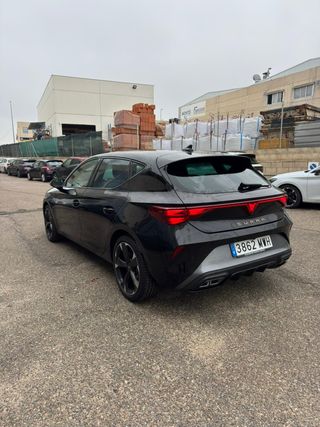 CUPRA León 1.5 eTSI 110kW (150CV) DSG