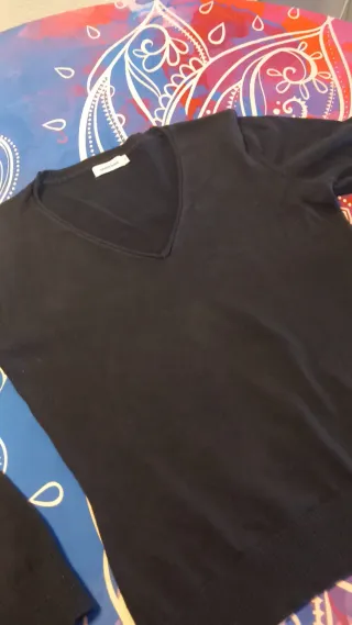 Lote de 5 jerseys y 1 cardigan tallas L y M