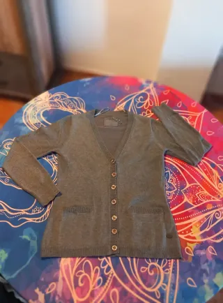 Lote de 5 jerseys y 1 cardigan tallas L y M