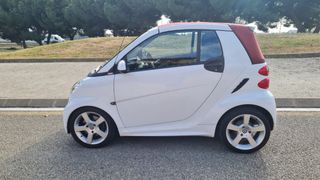 smart fortwo CABRIO White Edition