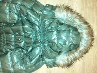 Cazadora acolchada ZARA verde