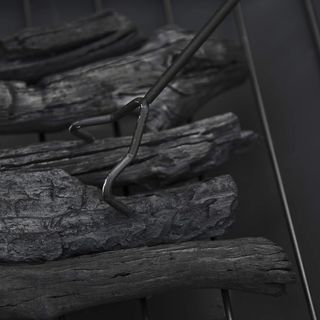 Braciere De Jardín Con Tapa Parascintillas Y Parrilla Para Barbacoa En Metal 76X76X47Cm Negro