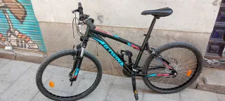 Bicicleta Btwin Montaña Negra