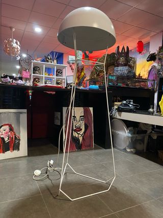 Lámpara de pie metal blanco retro vintage