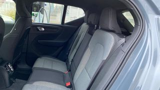 VOLVO XC40 1.5 T5 RECHARGE INSCRIPTION EXP DCT 5P