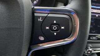 VOLVO XC40 1.5 T5 RECHARGE INSCRIPTION EXP DCT 5P