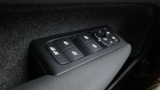 VOLVO XC40 1.5 T5 RECHARGE INSCRIPTION EXP DCT 5P