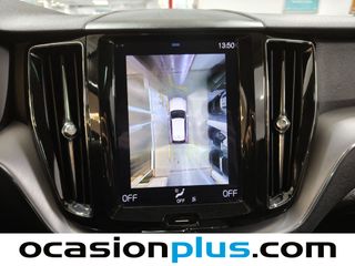 Volvo XC60 2.0 T4 Momentum Auto 140 kW (190 CV)