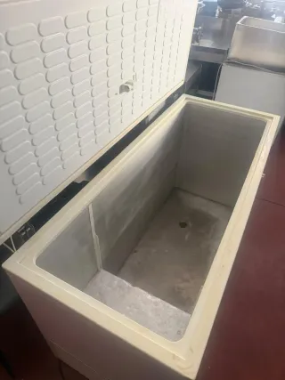 Arcón congelador 1,40m usado