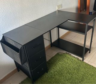 Escritorio de esquina negro
