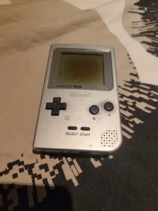 Nintendo Game Boy Pocket Plata