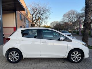 TOYOTA Yaris 90D SPORT