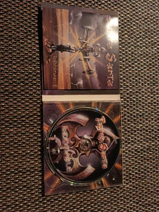 CD Tierra Santa Indomable Heavy Metal