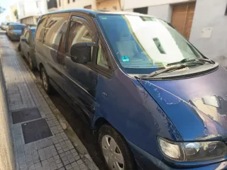 Mitsubishi Space Gear 1999