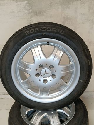 Juego de Llanta para Mercedes de 16 pulgadas