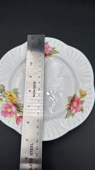 Piatto Shelley Begonia Bone China