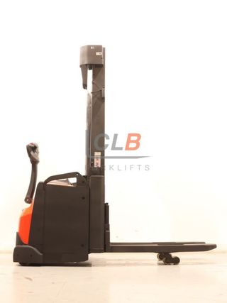 Ref. M-6193 Apilador Eléctrico TOYOTA SWE 160 L