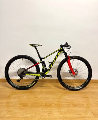 SCOTT SPARK RC WORLD CUP T-S