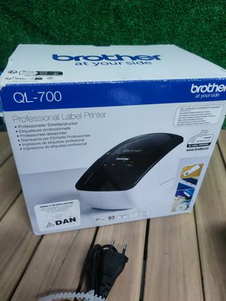 QL-700 Impresora de etiquetas profesional