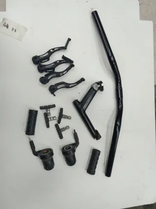 Lote piezas bicicleta: frenos, manillar, puños