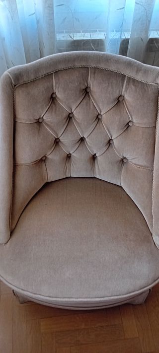 Butaca descalzadora terciopelo beige