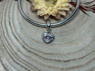 Charm Corazon Mom Nacar