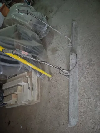 Regla vibratoria para hormigón