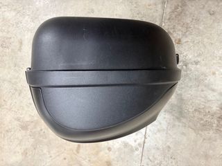 Cofre Piaggio 32L Negro Original
