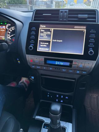 Toyota Land Cruiser 150 2022