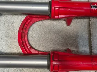 Rock Shox Duke XC Horquilla Roja