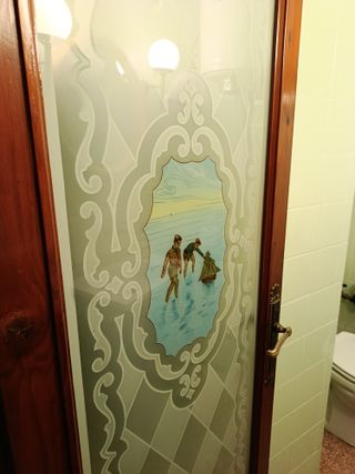 Vidrieras decorativas con escena