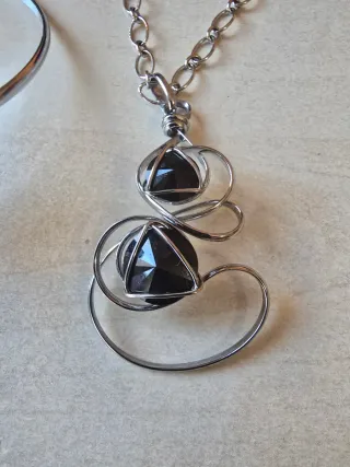 Collar y pulsera vintage plata y negro