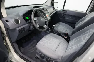 Ford Transit Connect adaptada silla de ruedas