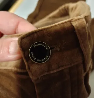 Pantalones Massimo Dutti Terciopelo Camel