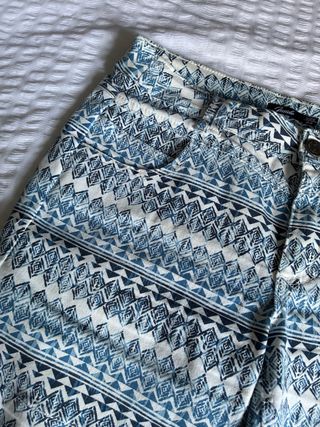 Pantalones cortos Guante estampado azul talla 40