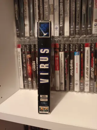 Película VHS Virus (Sci-Fi, Terror)