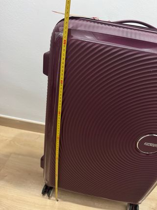 Maleta Grande American Tourister Morada
