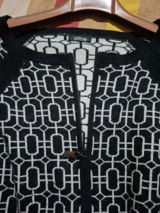 Maglioncino donna fantasia geometrica