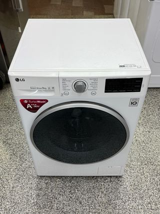 Lavadora LG Direct Drive 9kg TurboWash