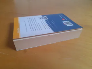 2 Libros Vargas Llosa