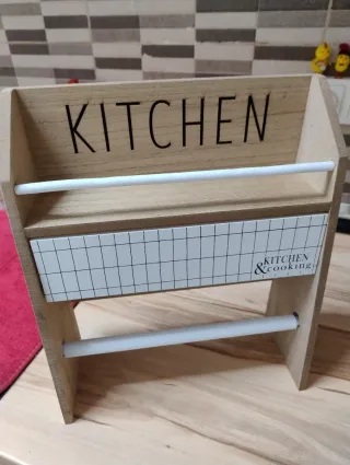 Porta rollos cocina y especiero madera